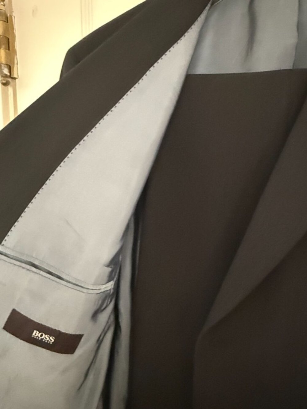 Hugo Boss Black Rossellini/Movie 2 Piece Suit - 44R - Picture 5 of 10